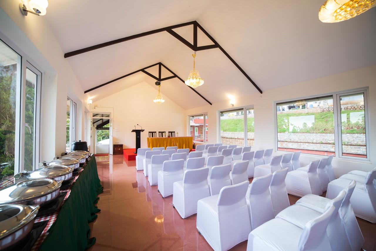 Lakshmi Holiday Resort Котагири Екстериор снимка