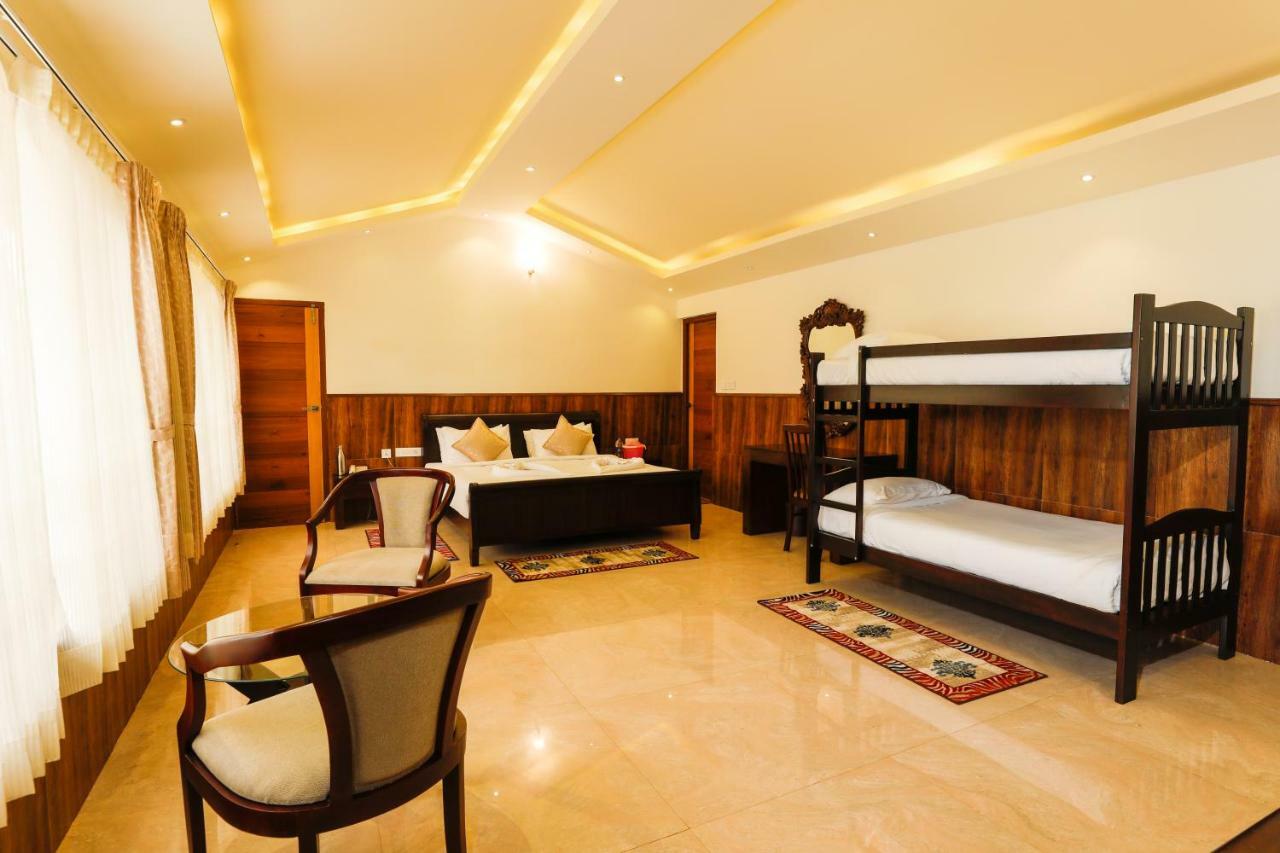 Lakshmi Holiday Resort Котагири Екстериор снимка