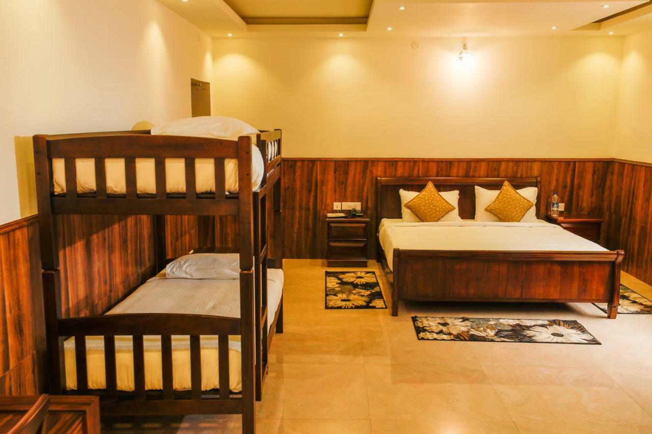 Lakshmi Holiday Resort Котагири Екстериор снимка