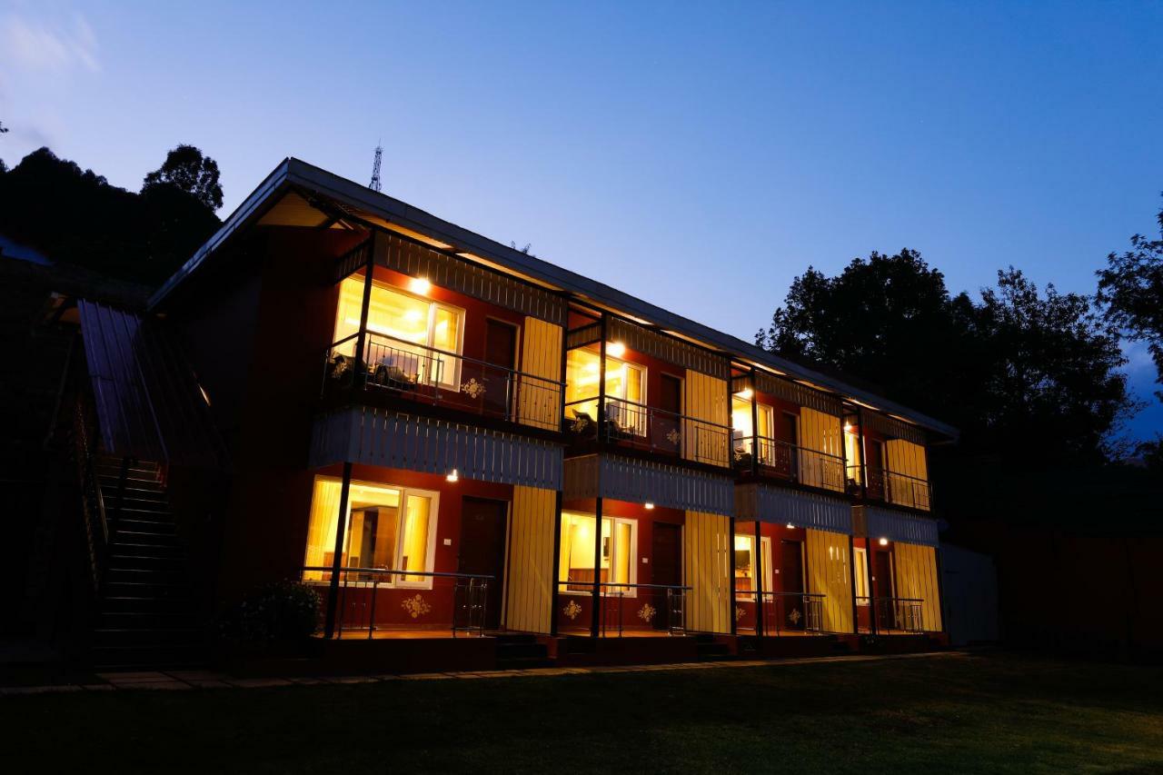Lakshmi Holiday Resort Котагири Екстериор снимка
