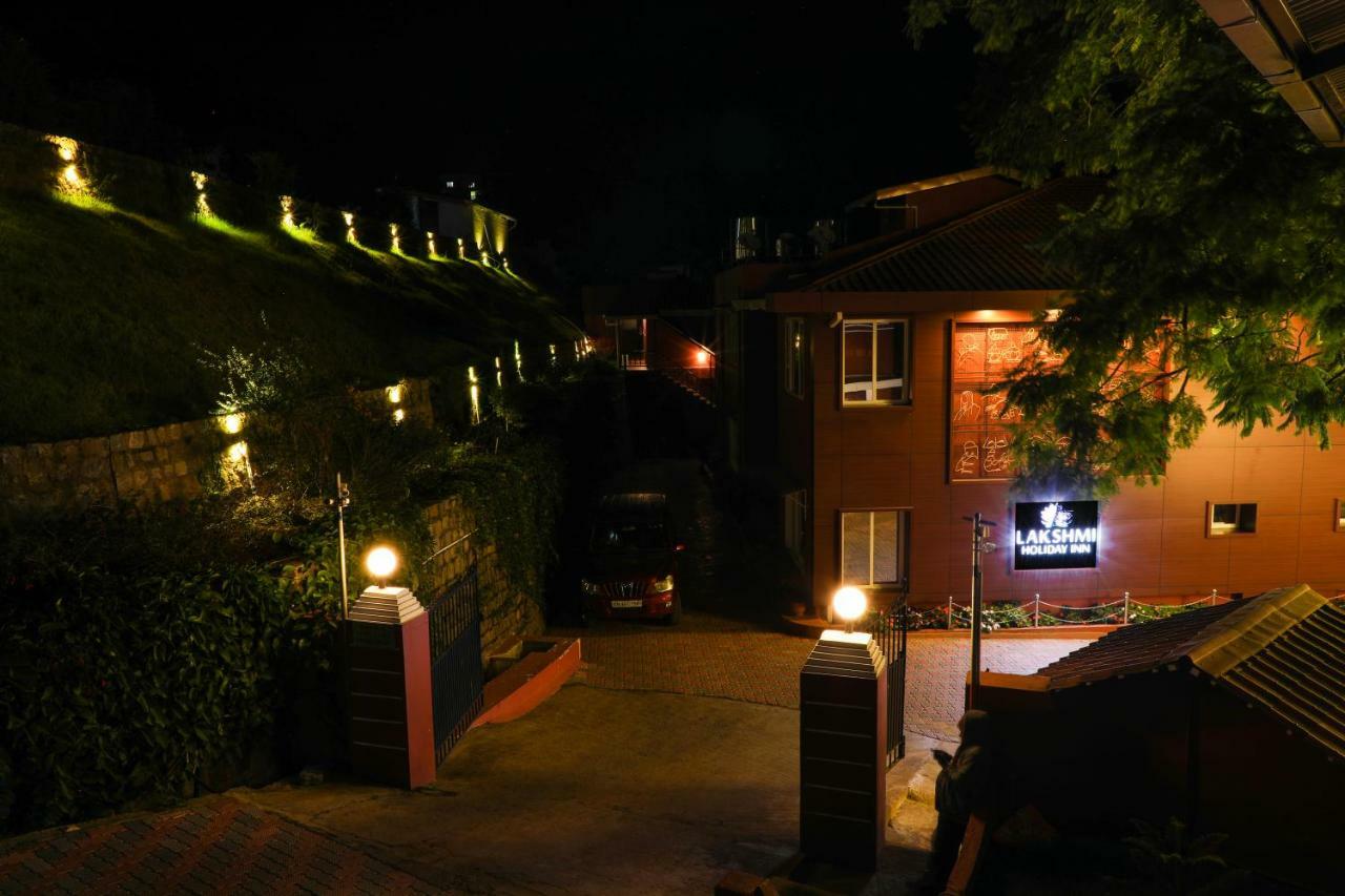 Lakshmi Holiday Resort Котагири Екстериор снимка